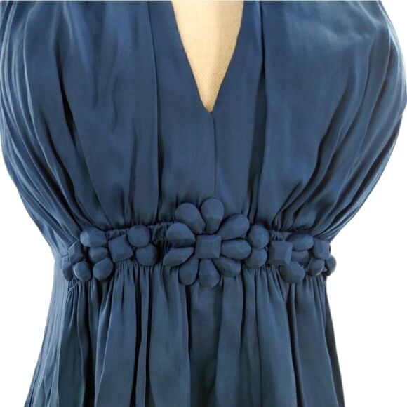 NWT Esley dress with charming high-waisted bodice - Picture 2 of 8